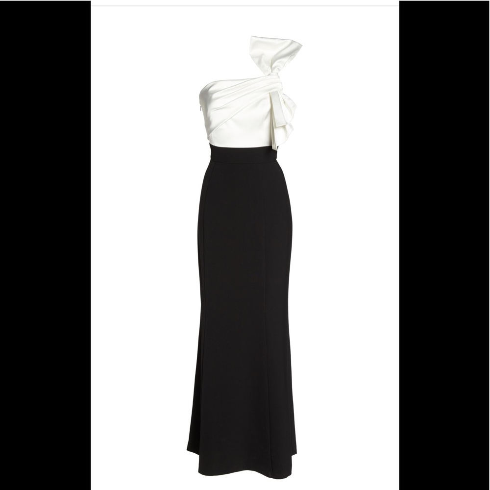 Vince Camuto formal dress